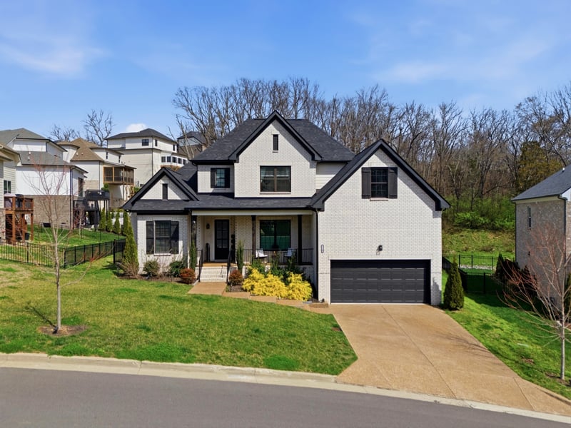 7220 Still Spring Hollow Dr, Nashville, TN 37221