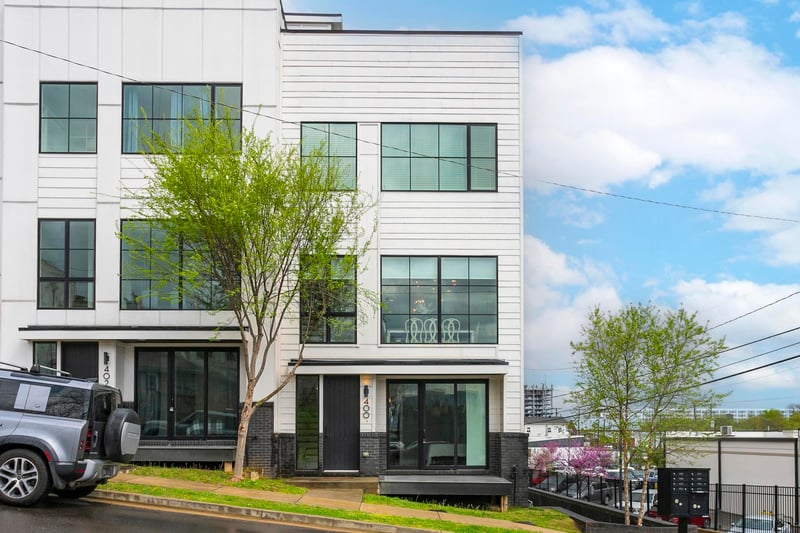 400 36th Ave, Nashville, TN 37209