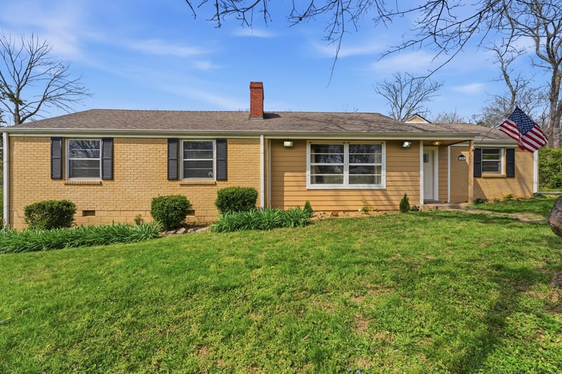 520 E Marthona Rd, Madison, TN 37115