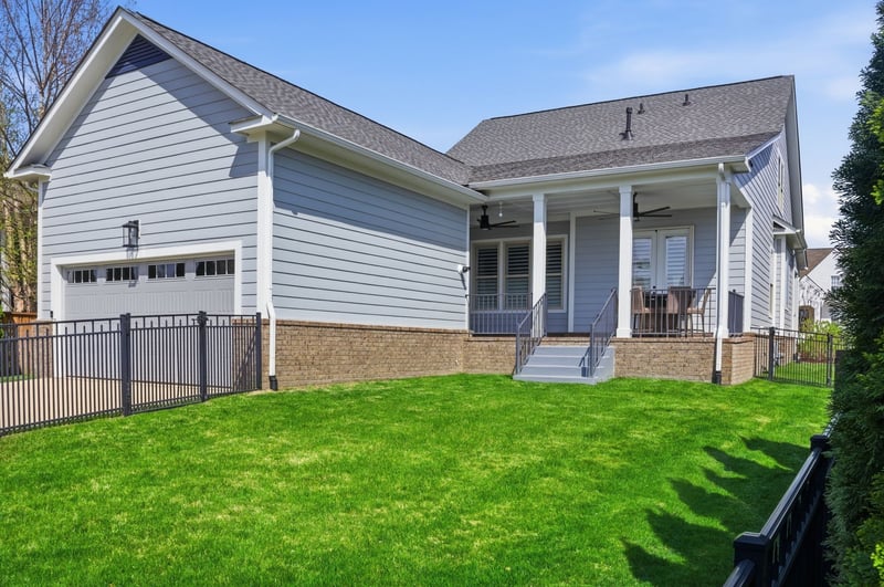 2892 Americus Dr, Thompsons Station, TN 37179