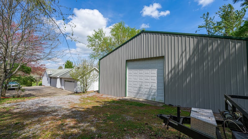 147 Flynn Rd, Gallatin, TN 37066