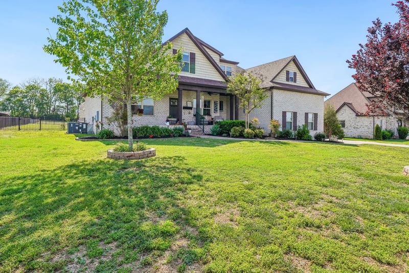 1031 Caballo Trl, Gallatin, TN 37066