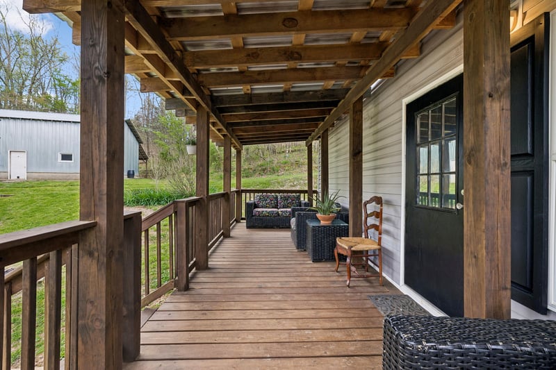 805 Harris Rd, Dickson, TN 37055