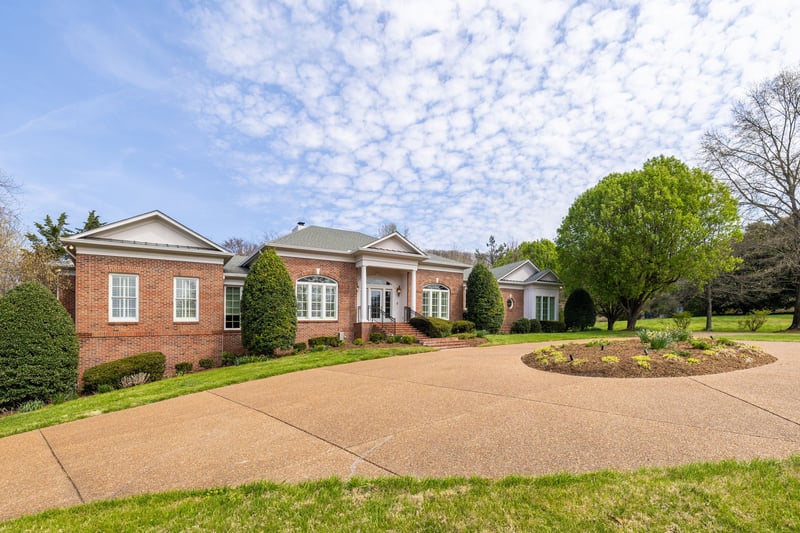 2017 Sunset Hills Ter, Nashville, TN 37215