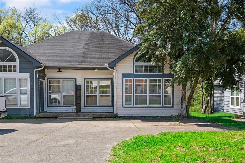 1119 Waggoner Ct, Nashville, TN 37214