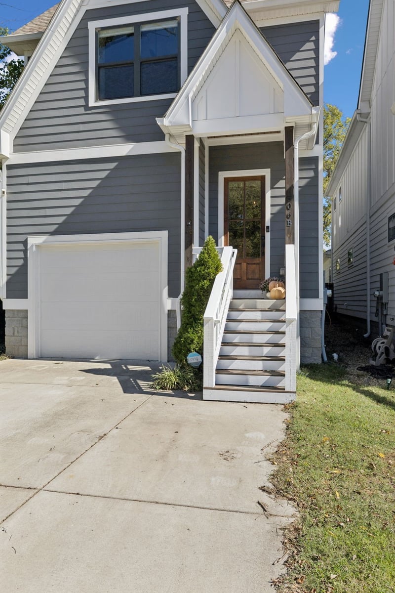 506B E Bend Dr, Nashville, TN 37209