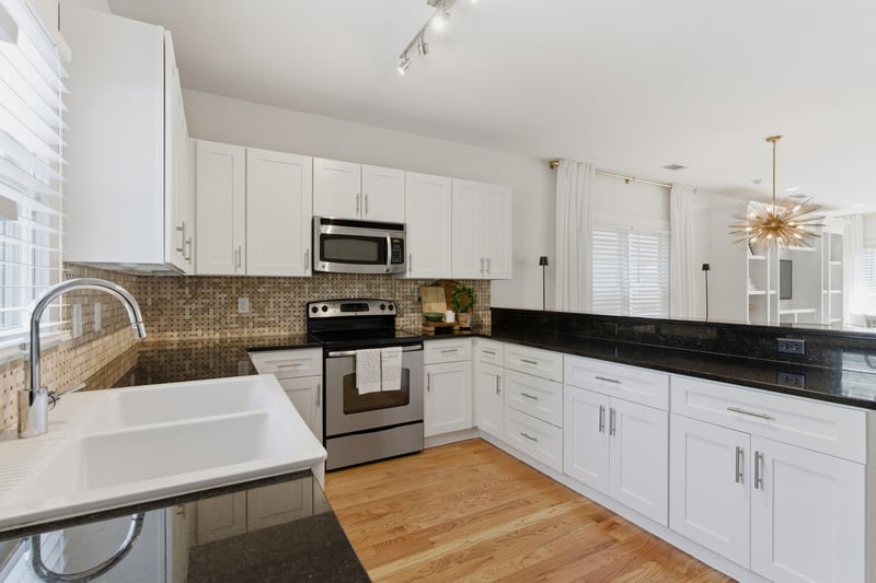 111 Gale Park Ln, Nashville, TN 37204