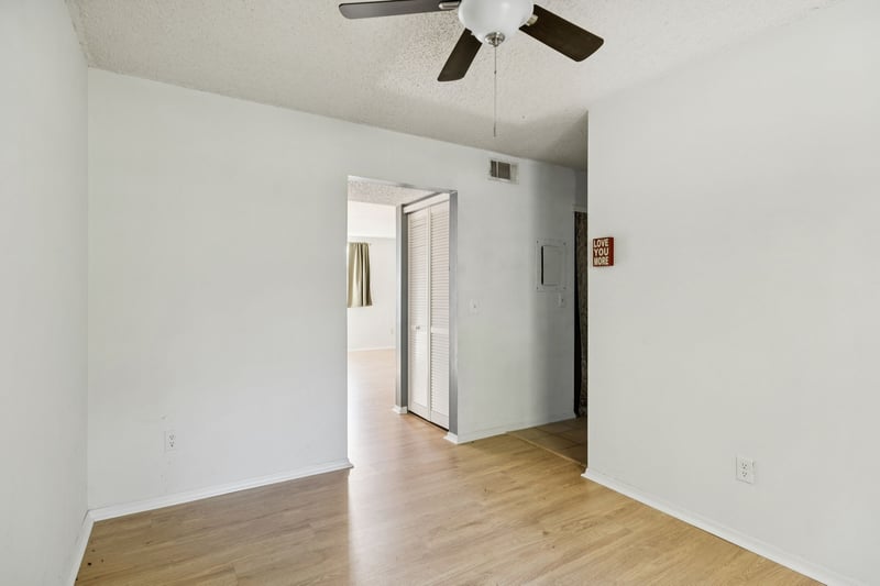 947 Coarsey Dr, Nashville, TN 37217