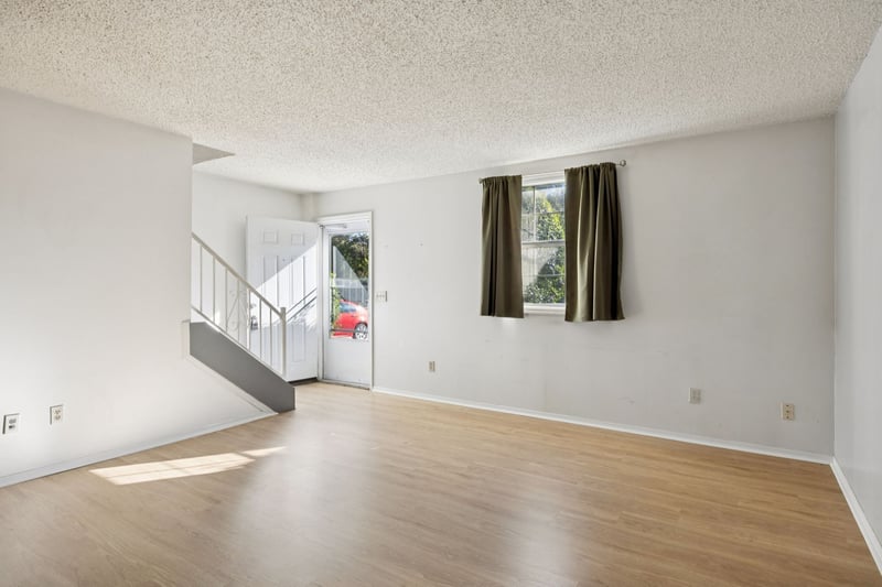 947 Coarsey Dr, Nashville, TN 37217