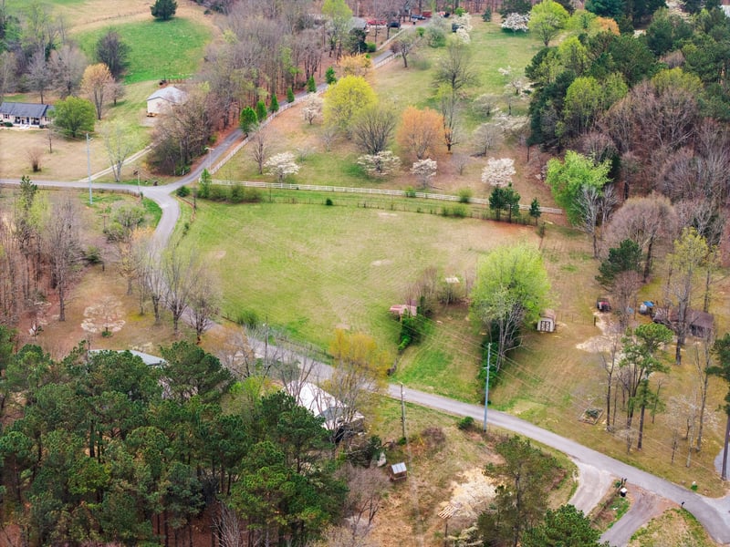 2686 Bellar Rd, Greenbrier, TN 37073