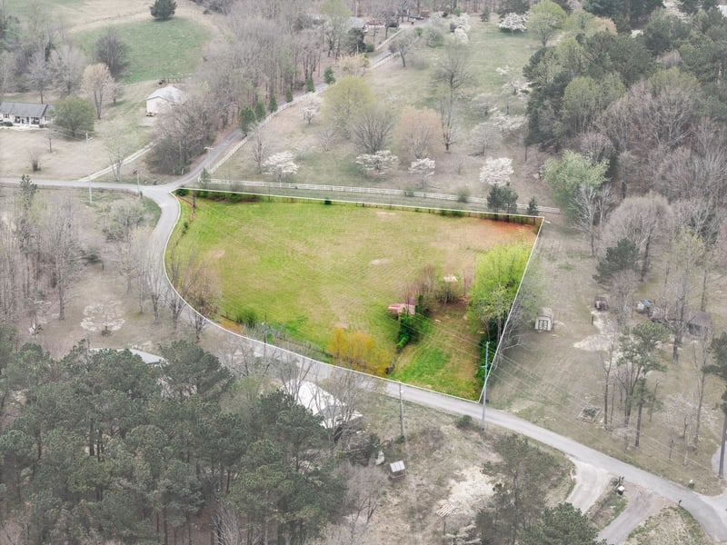 2686 Bellar Rd, Greenbrier, TN 37073