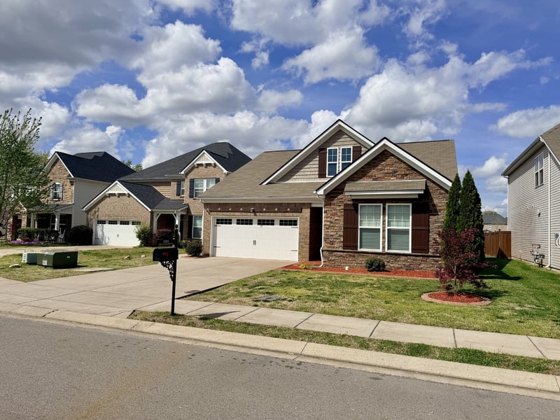 3328 Milkweed Dr, Murfreesboro, TN 37128