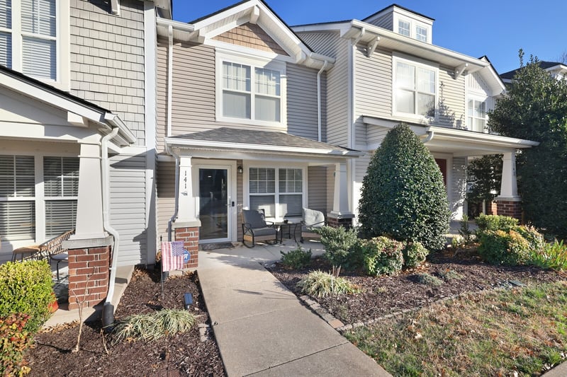 141 Shadow Glen Dr, Nashville, TN 37211