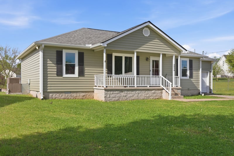 2014 Gardendale Dr, Murfreesboro, TN 37130