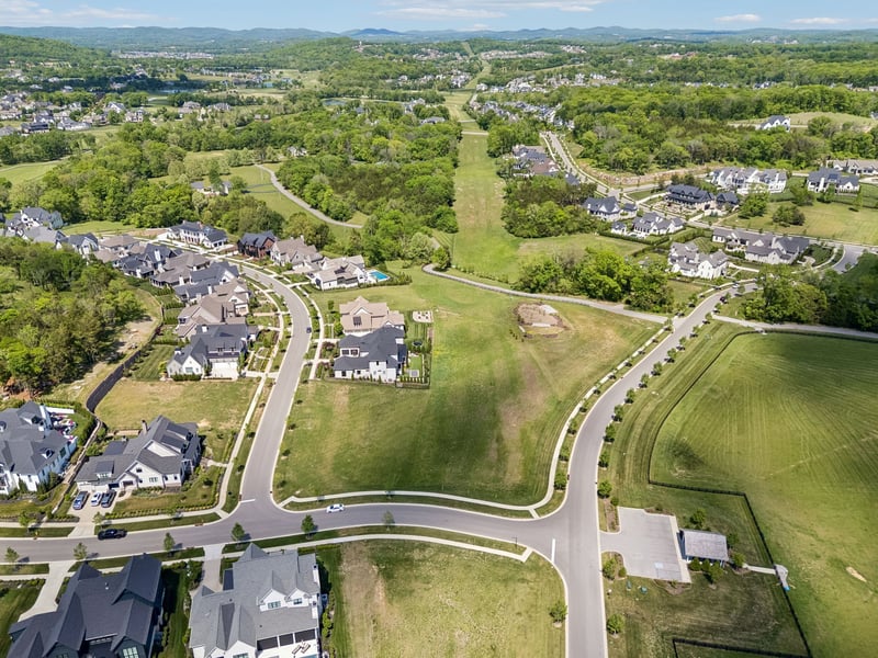 9004 Passiflora Ct, College Grove, TN 37046