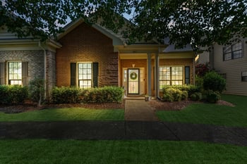 8711 Sawyer Brown Rd, Nashville, TN 37221