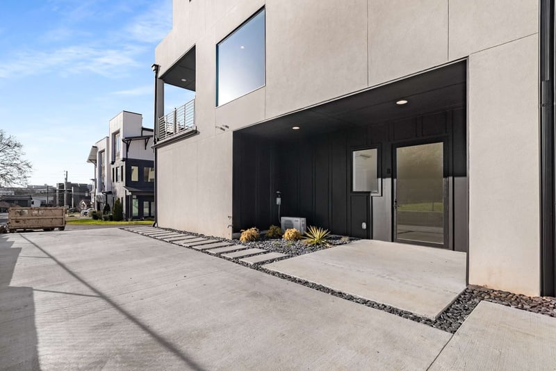 1017 12th Ave #B, Nashville, TN 37203