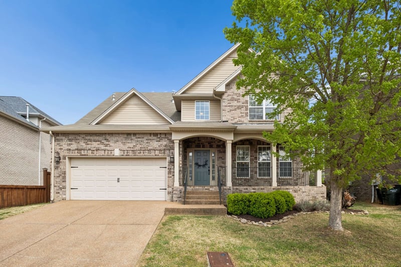 7720 Sunbar Ln, Nashville, TN 37211