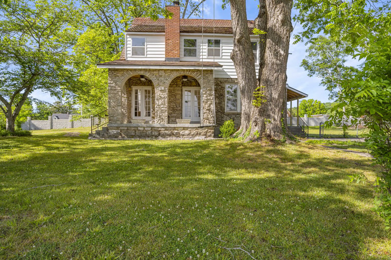 307 College Ave, Carthage, TN 37030