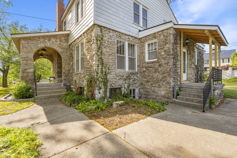 307 College Ave, Carthage, TN 37030