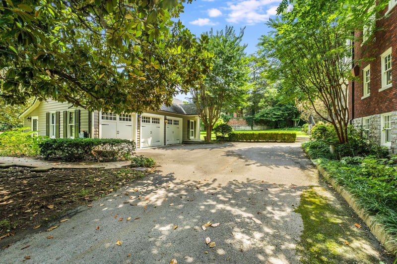 4414 Howell Pl, Nashville, TN 37205