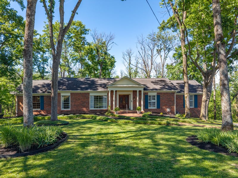 877 Hillhaven Ct, Nashville, TN 37220