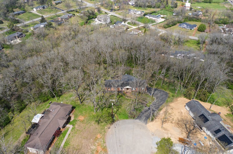 877 Hillhaven Ct, Nashville, TN 37220