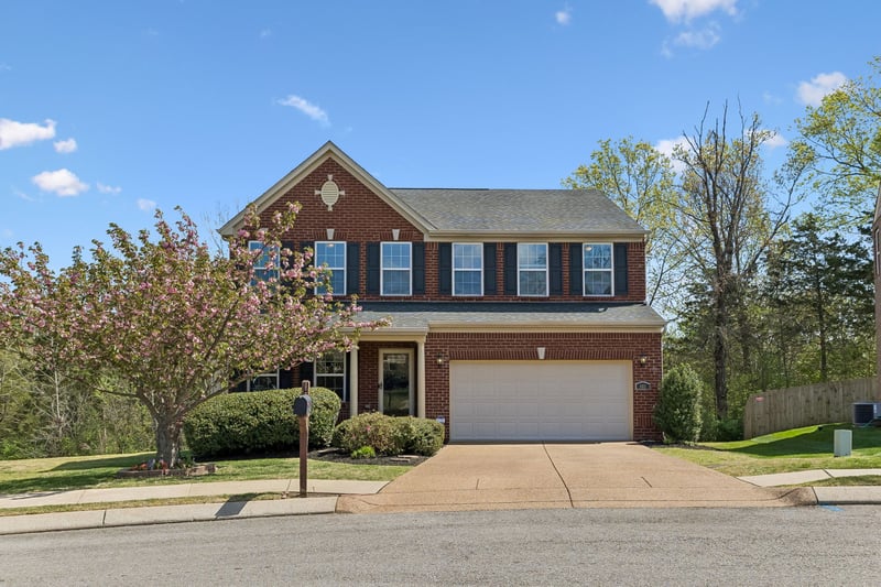 603 Stonebridge Ln, Mount Juliet, TN 37122