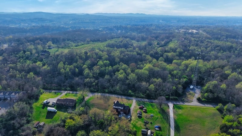 4215 Moss Rd, Antioch, TN 37013