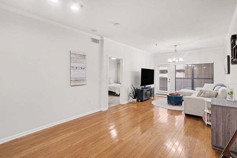 1803 Broadway #305, Nashville, TN 37203