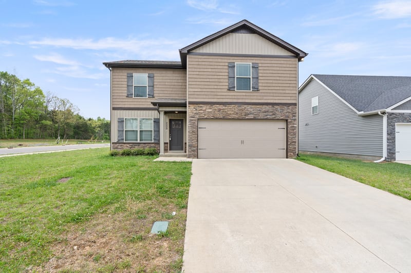 2330 Red Barn Rd, Christiana, TN 37037