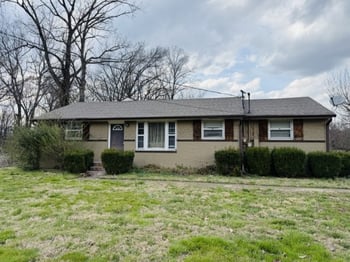 340 Foxglove Dr, Nashville, TN 37211