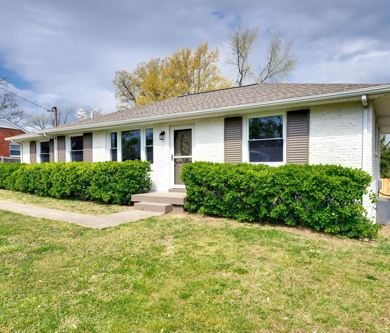 304 Leo Ct, Nashville, TN 37211