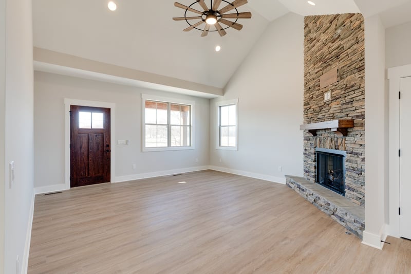 6841 Highway 41 , Cedar Hill, TN 37032