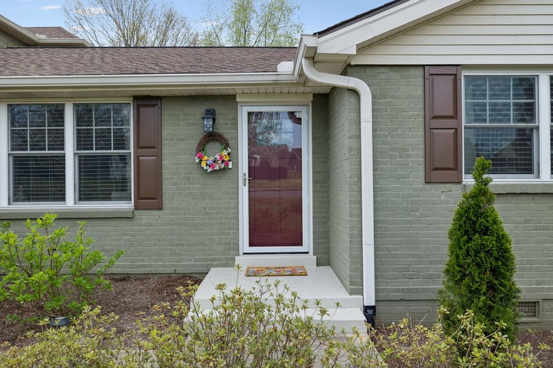 2913 Fernbrook Ln, Nashville, TN 37214