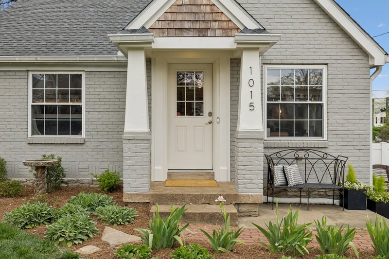 1015 Iverson Ave, Nashville, TN 37216