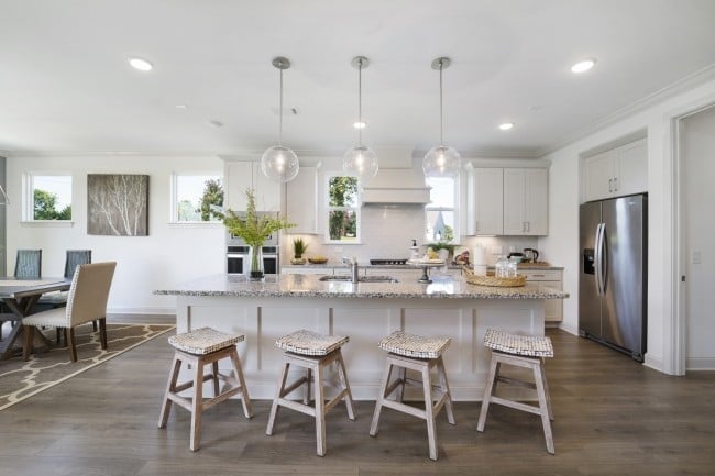 1121 Batbriar Rd, Murfreesboro, TN 37128