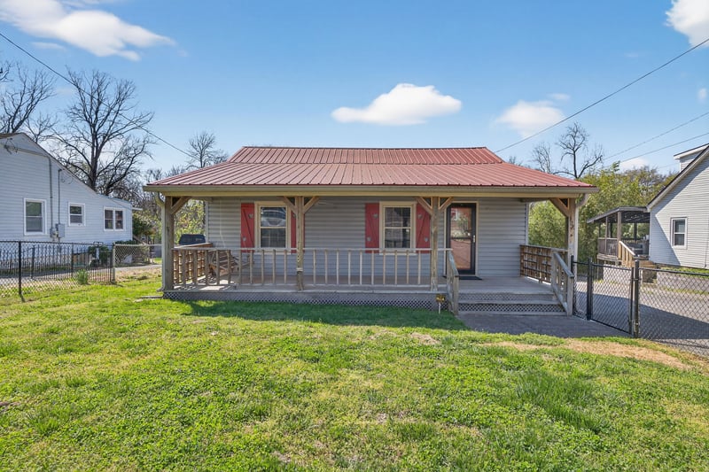 328 Emmitt Ave, Madison, TN 37115