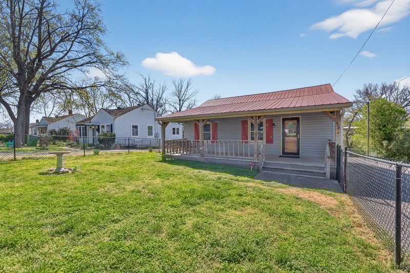 328 Emmitt Ave, Madison, TN 37115