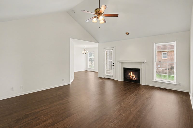 161 Fieldstone Ln, Springfield, TN 37172