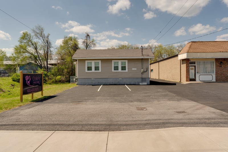 220 Madison Station Blvd, Madison, TN 37115