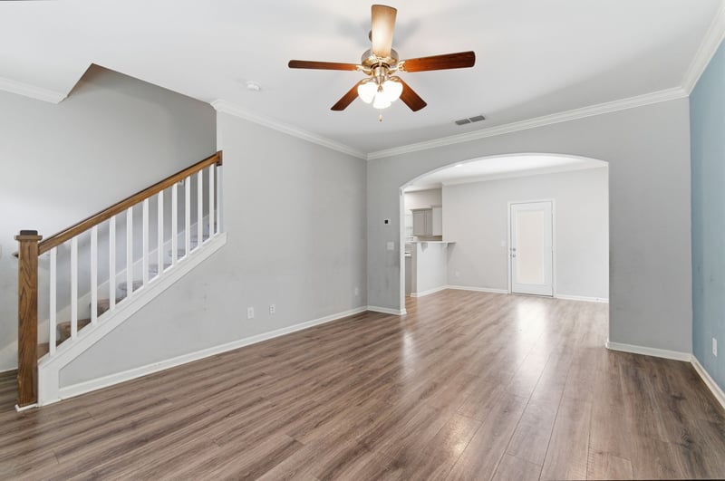 1129 Cotillion Dr, Murfreesboro, TN 37128