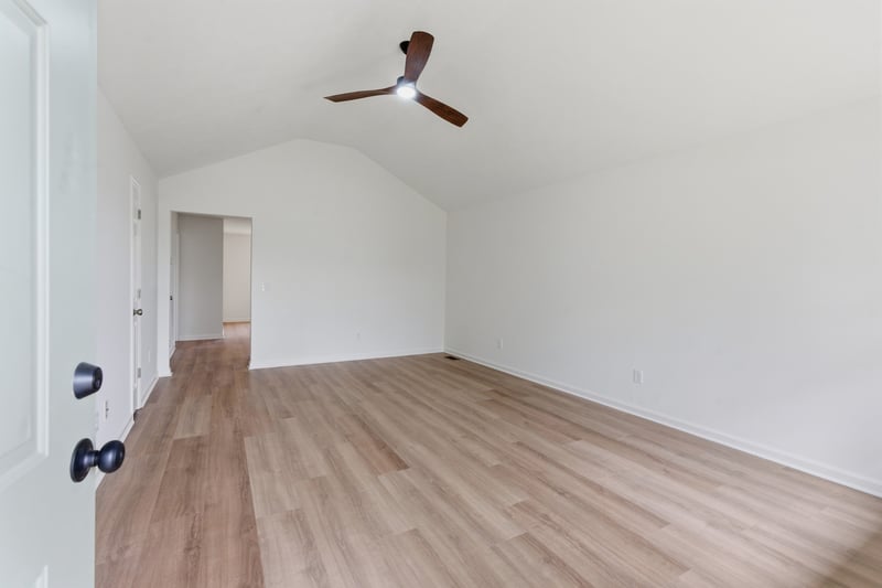 327 June Dr, Lebanon, TN 37087