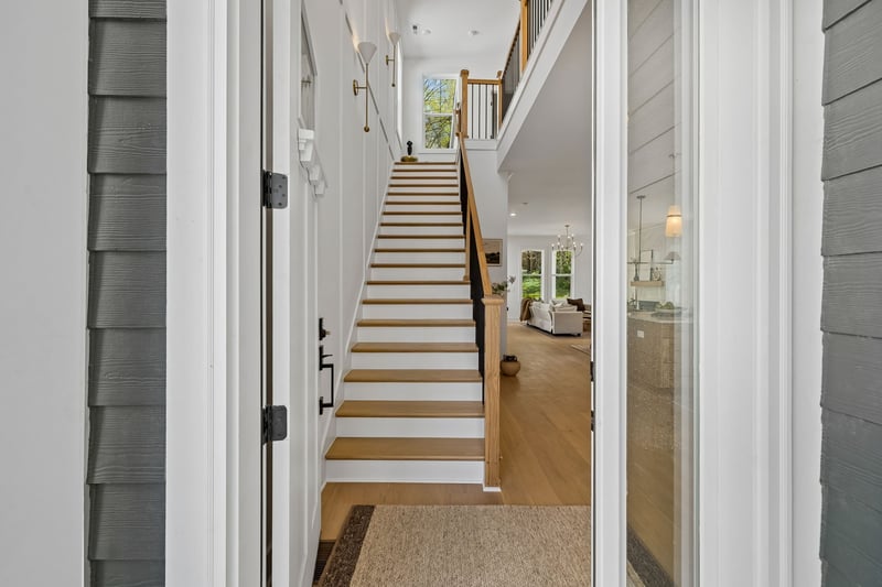 2070 Whitney Ave, Nashville, TN 37210