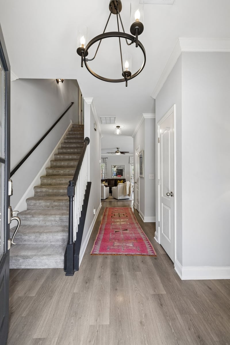 1040 Woodbury Falls Dr, Nashville, TN 37221