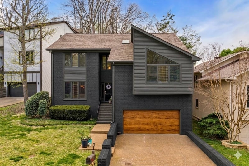 517 Harpeth Trace Dr, Nashville, TN 37221