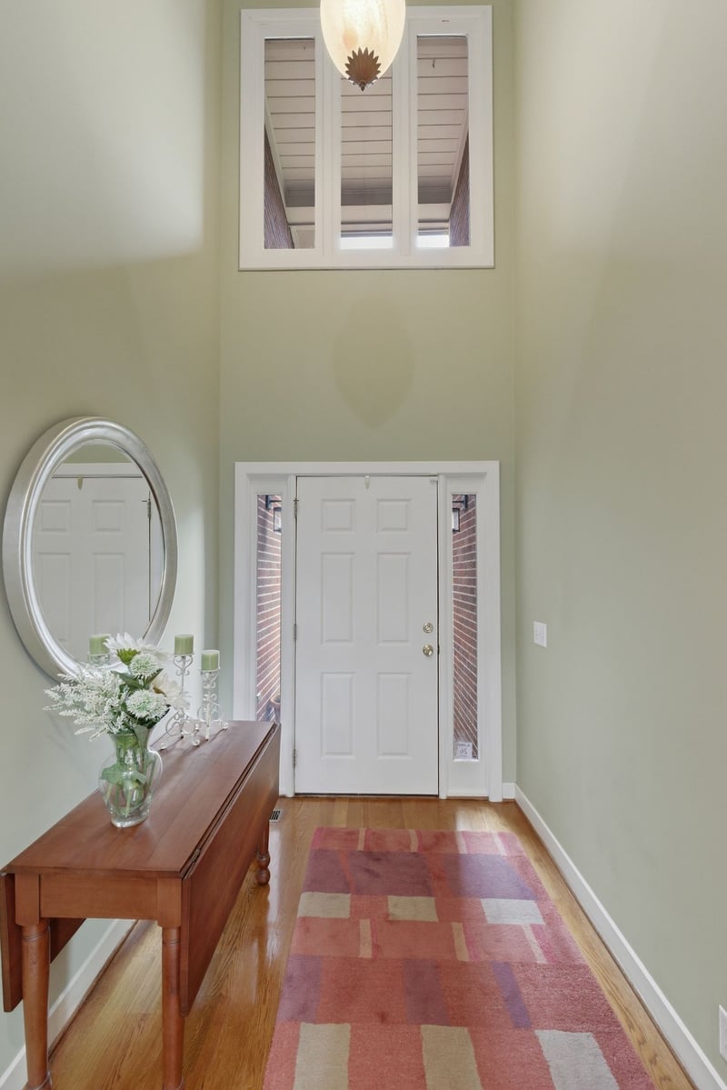 517 Harpeth Trace Dr, Nashville, TN 37221