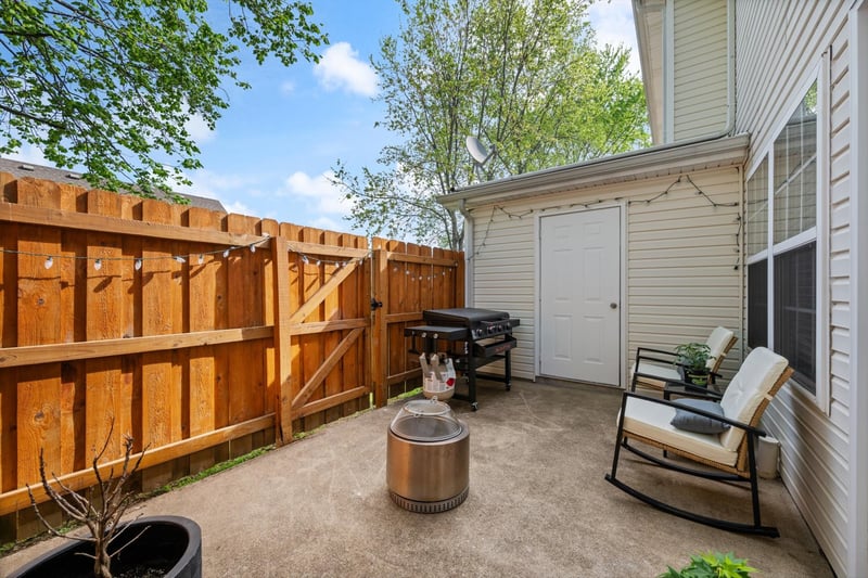 324 Arapaho Dr, Murfreesboro, TN 37128