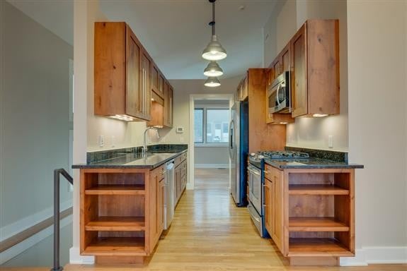 316 Van Buren St, Nashville, TN 37208