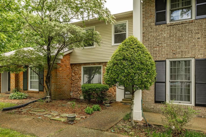 8300 Sawyer Brown Rd #G302, Nashville, TN 37221